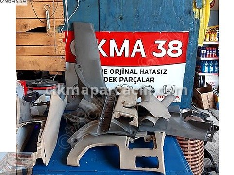 Hyundai Accent Kapı Döşemesi çıkma parça