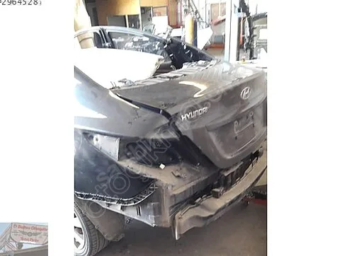 Hyundai Accent Arka Dingil çıkma parça - Baltacı Otomotiv Çıkma38 Kayseri
