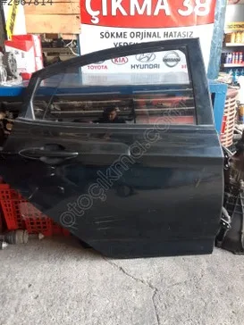 Hyundai Accent Sağ Arka Kapı çıkma parça - Baltacı Otomotiv Çıkma38 Kayseri