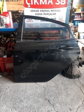 Hyundai Accent Sol Arka Kapı çıkma parça - Baltacı Otomotiv Çıkma38 Kayseri
