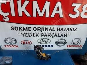 Accent Era Sağ Arka Kapı Kilidi Orjinal 2006-2012 81420-1E000 | ÇIKMA PARÇA