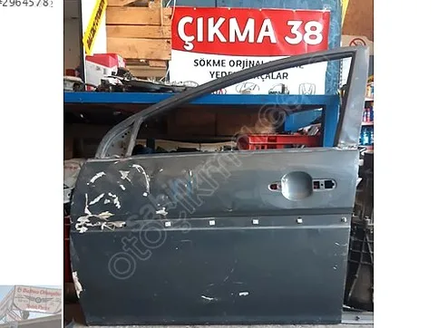 Peugeot 208 Sol Ön Kapı çıkma parça - Baltacı Otomotiv Çıkma38 Kayseri