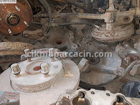 Hyundai Accent Taşıyıcı çıkma parça