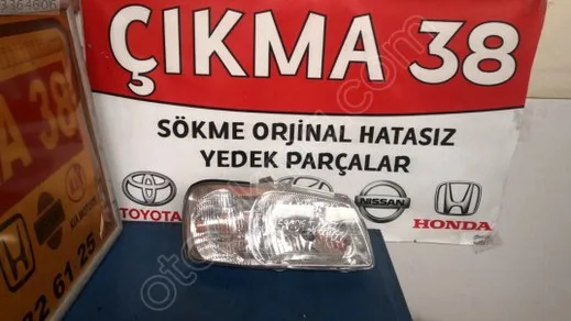 Hyundai Accent Sağ Ön Far çıkma parça - Baltacı Otomotiv Çıkma38 Kayseri
