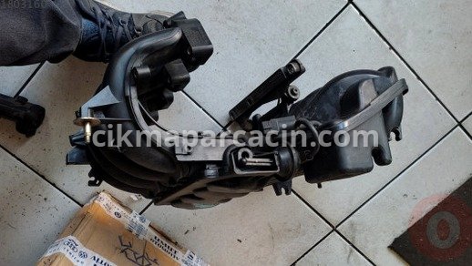Volkswagen Golf Emme Manifoldu çıkma parça