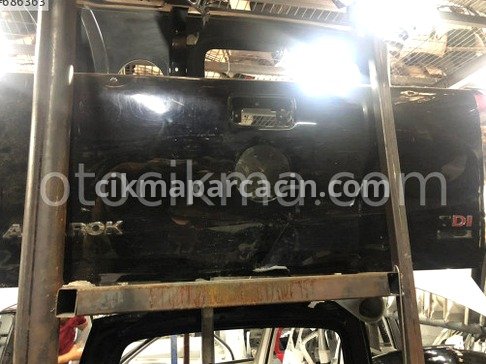 Volkswagen Amarok Bagaj Kapağı çıkma parça