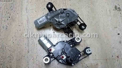 Volkswagen Passat Silecek Motoru çıkma parça