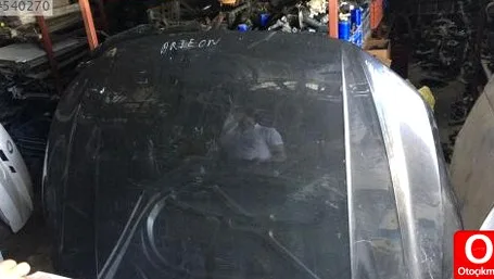 Volkswagen Amarok Kaput çıkma parça - Bulut Otomotiv Orjinal Çıkma ve Yedek Parça İzmir