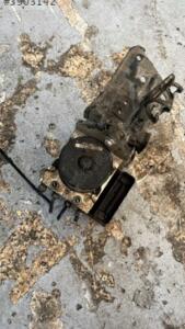 Audi A3 ABS Beyni çıkma parça - Bulut Otomotiv Orjinal Çıkma ve Yedek Parça İzmir
