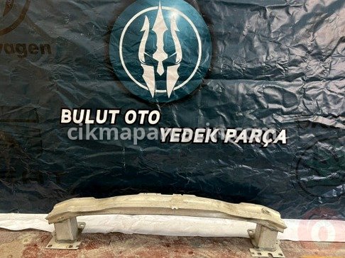 Audi A3 Tampon Demiri çıkma parça