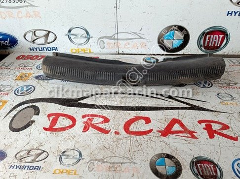 Audi A4 Bagaj çıkma parça
