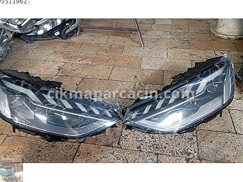 Audi A4 Sağ Ön Far çıkma parça