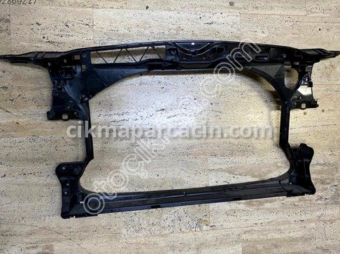 Audi A6 Sağ Yan Panel çıkma parça
