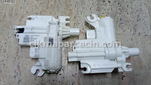 Audi A1 Sağ Arka Kapı çıkma parça