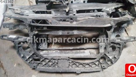 Audi Passat Ön Panel çıkma parça