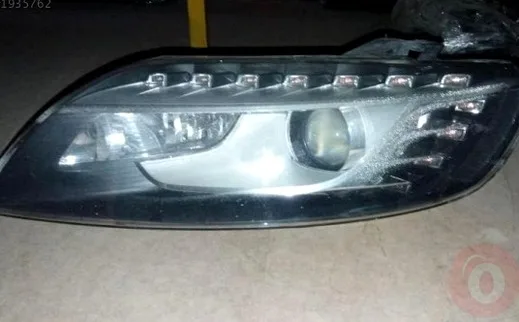 Audi Q7 Sol Ön Far çıkma parça - Bulut Otomotiv Orjinal Çıkma ve Yedek Parça İzmir