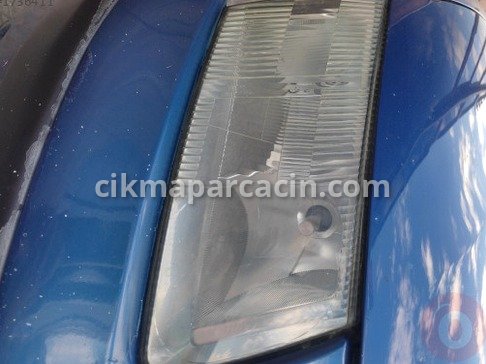 Volkswagen Passat Sağ Ön Far çıkma parça