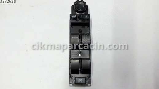 Mazda 3 Cam Düğmesi çıkma parça
