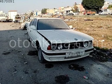 BMW 5 Serisi Arka Çamurluk çıkma parça - DR CAR OTO ÇIKMA PARÇA Adana