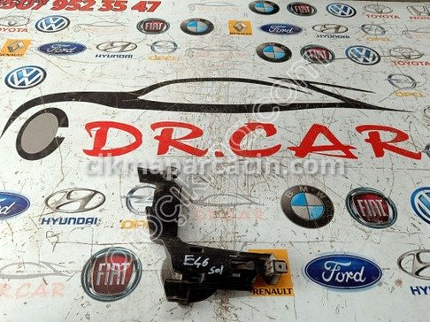 BMW 1 Serisi Far Braketi çıkma parça