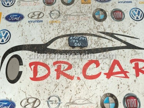 BMW 1 Serisi Çeki Demir Kapağı çıkma parça