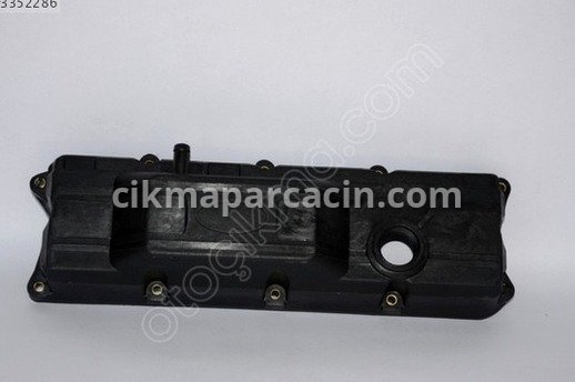 Kia Sorento Külbütör Kapağı çıkma parça