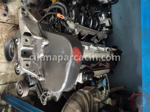 Volkswagen Touran Komple Motor çıkma parça