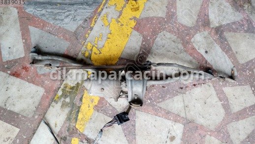 Renault Captur Silecek Motoru çıkma parça
