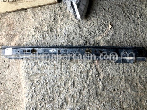 Volkswagen Caddy Tampon Demiri çıkma parça