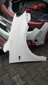 Volkswagen Caddy Sağ Ön Çamurluk çıkma parça - Bulut Otomotiv Orjinal Çıkma ve Yedek Parça İzmir