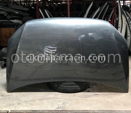 Volkswagen Caddy Kaput çıkma parça