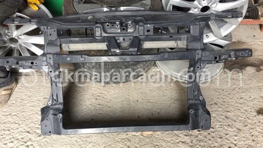 Volkswagen Caddy Ön Panel çıkma parça
