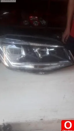 Volkswagen Caddy Sol Ön Far çıkma parça - Bulut Otomotiv Orjinal Çıkma ve Yedek Parça İzmir