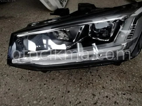 Volkswagen Caddy Sol Ön Far çıkma parça - Bulut Otomotiv Orjinal Çıkma ve Yedek Parça İzmir