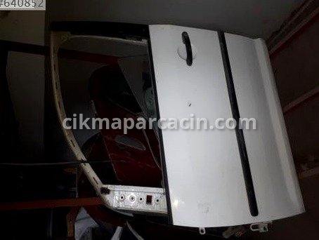Mazda 2 Sol Ön Kapı çıkma parça