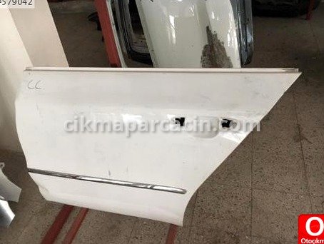 Volkswagen Passat Sol Arka Kapı çıkma parça