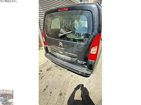 Citroen Berlingo Sol Arka Stop çıkma parça