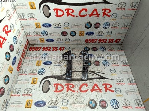 Citroen Berlingo Tampon Braketi çıkma parça