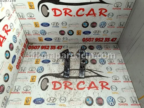 Citroen Berlingo Tampon Braketi çıkma parça