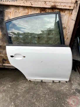 Citroen C4 Sağ Arka Kapı çıkma parça
