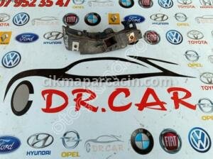 Çıkma Parça: Fiat Egea Sağ Far Braketi