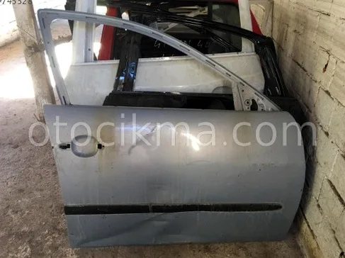 Volkswagen Caddy Sağ Ön Kapı çıkma parça - Bulut Otomotiv Orjinal Çıkma ve Yedek Parça İzmir