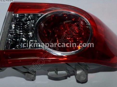 Toyota Corolla Tavan Lambası çıkma parça