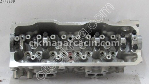 Toyota Corolla Silindir Kapağı çıkma parça