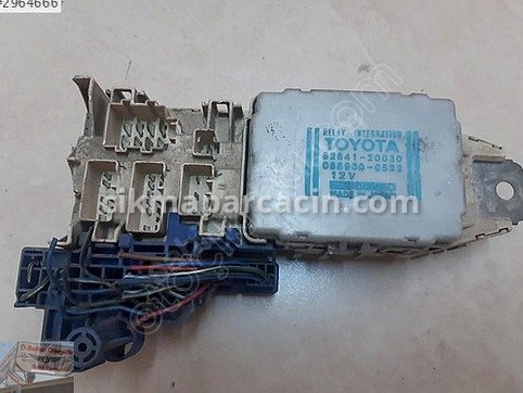 Toyota Corolla Sigorta Kutusu çıkma parça