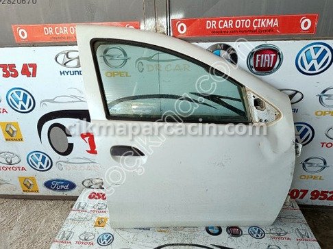 Dacia Duster Sağ Ön Kapı çıkma parça
