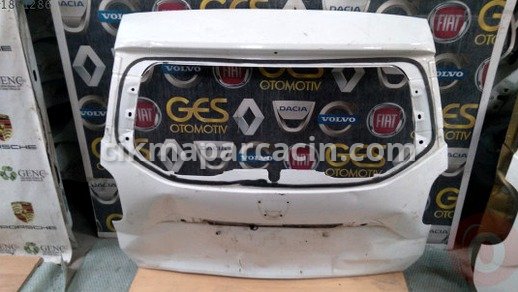 Dacia Duster Bagaj Kapağı çıkma parça