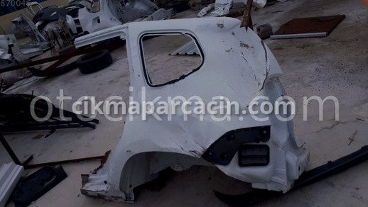 Dacia Duster Arka Çamurluk çıkma parça