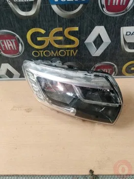 Dacia Logan Sağ Ön Far çıkma parça - Bulut Otomotiv Orjinal Çıkma ve Yedek Parça İzmir