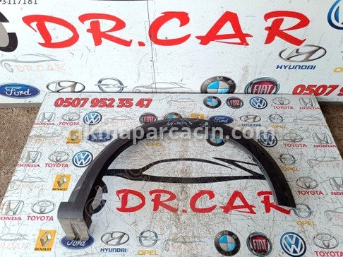 Dacia Sandero Sağ Ön Çamurluk çıkma parça